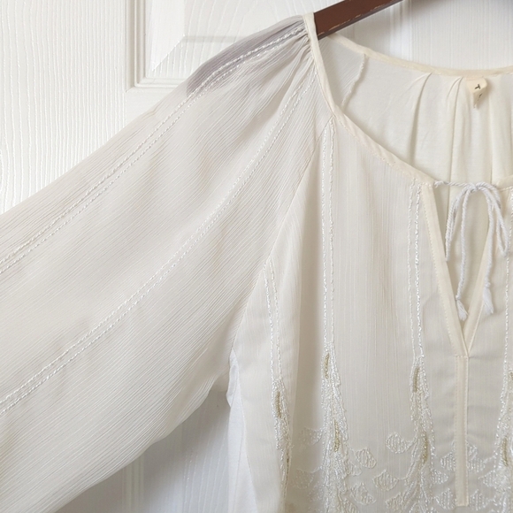 Tiny Anthropologie Jasmine Vine Embroidered Split Scoop Neck Peasant Top Ivory M - Picture 3 of 13